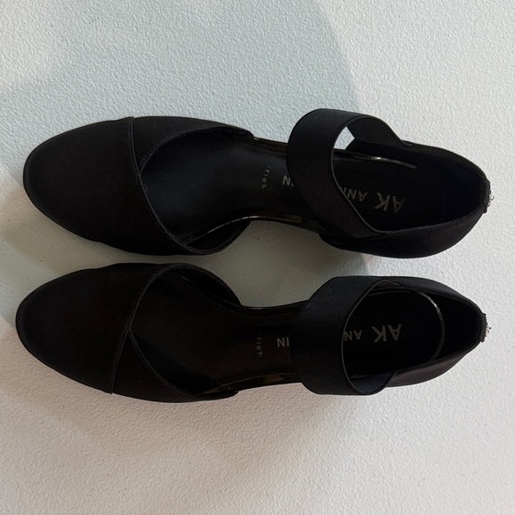 Anne Klein Women's Black Flex Wedges - Picture 2 of 8